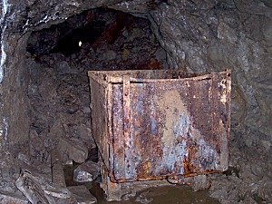 Level Fawr, truck with roof fall behind, entrance in distance. (Kelvin Lake, July 2004)